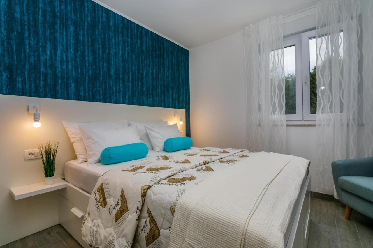 2A Partment Rukavina Appartement Njivice Buitenkant foto